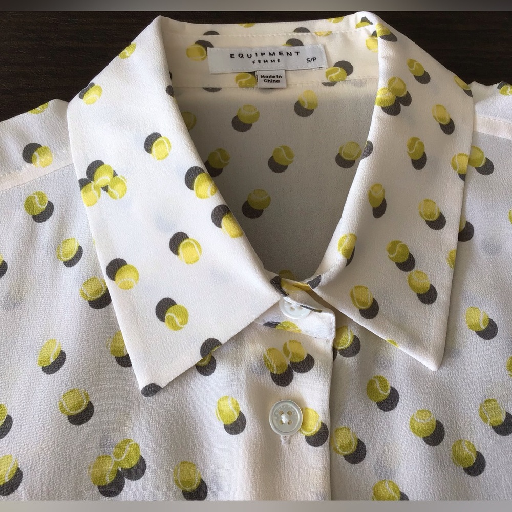 NWT - EQUIPMENT 100% Silk Femme Top - Size S, tennis ball print, sleeveless.